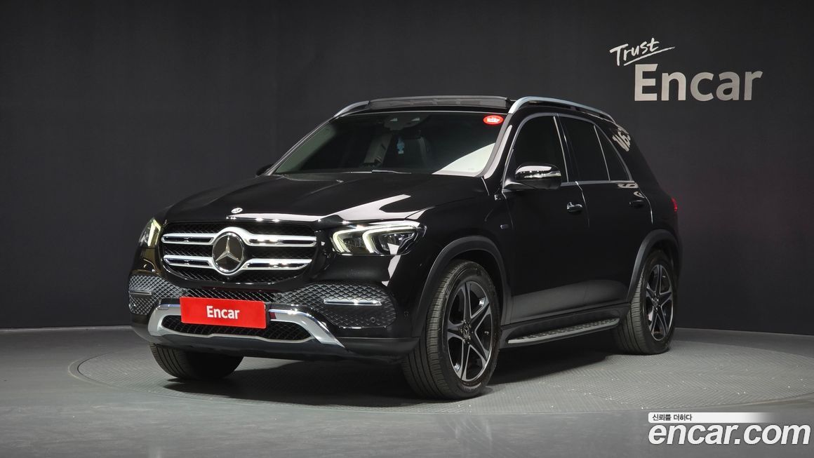 Mercedes-Benz GLE-Class 2021