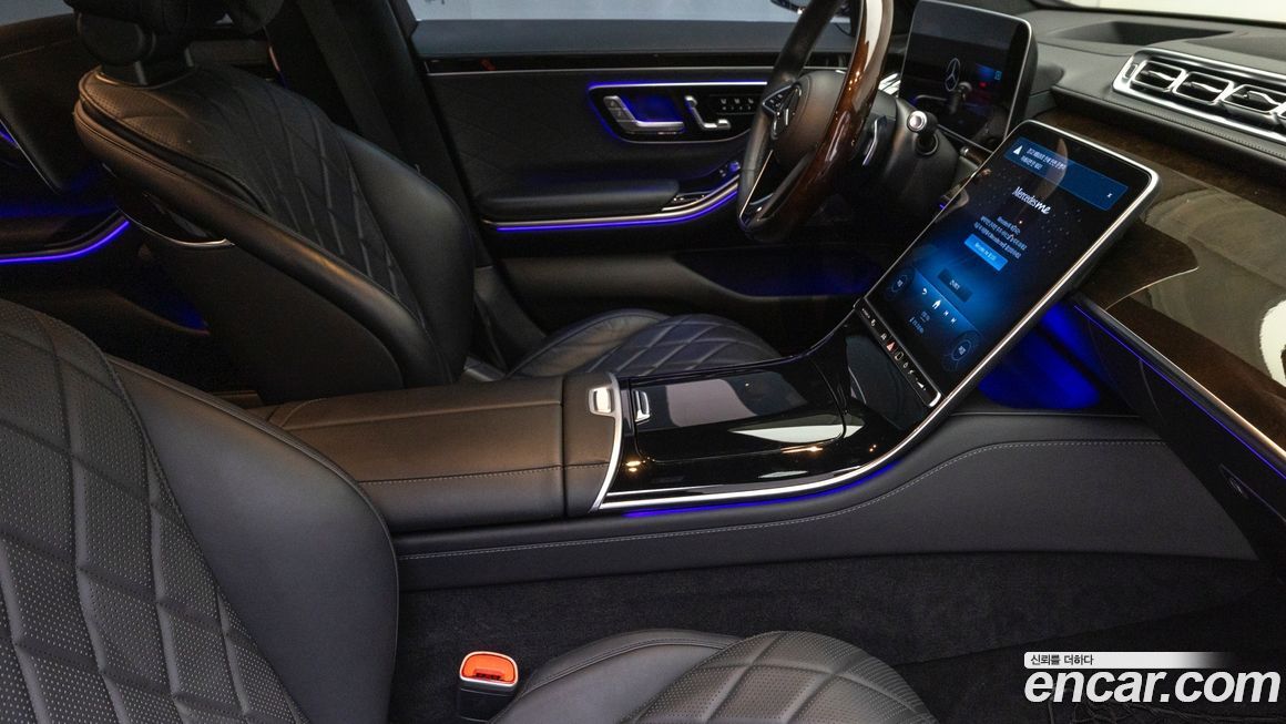 Mercedes-Benz S-Class 2021