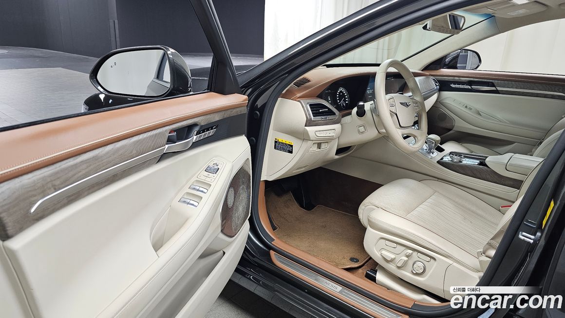Genesis G90 2021