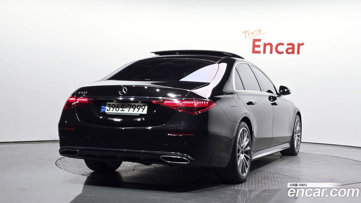 Mercedes-Benz S-Class 2022