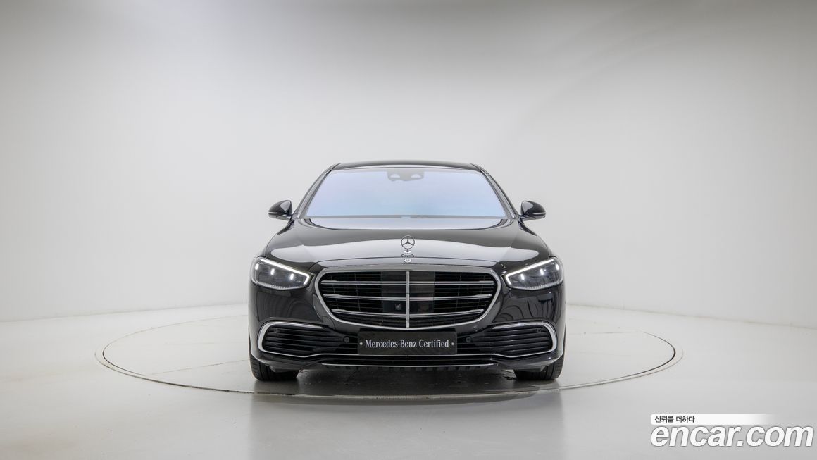 Mercedes-Benz S-Class 2021