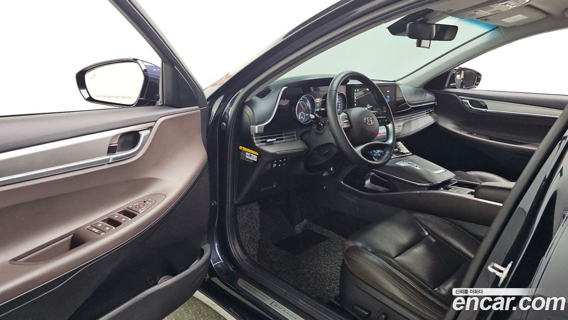 Hyundai Grandeur 2020