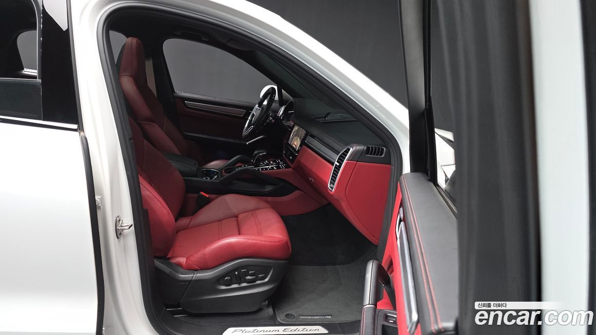 Porsche Cayenne 2022