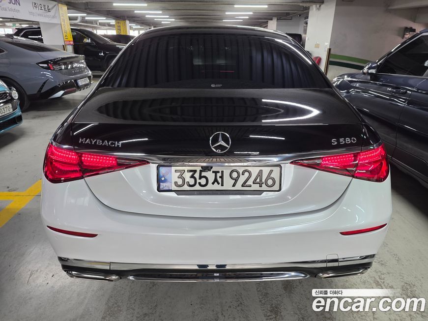 Mercedes-Benz S-Class 2021