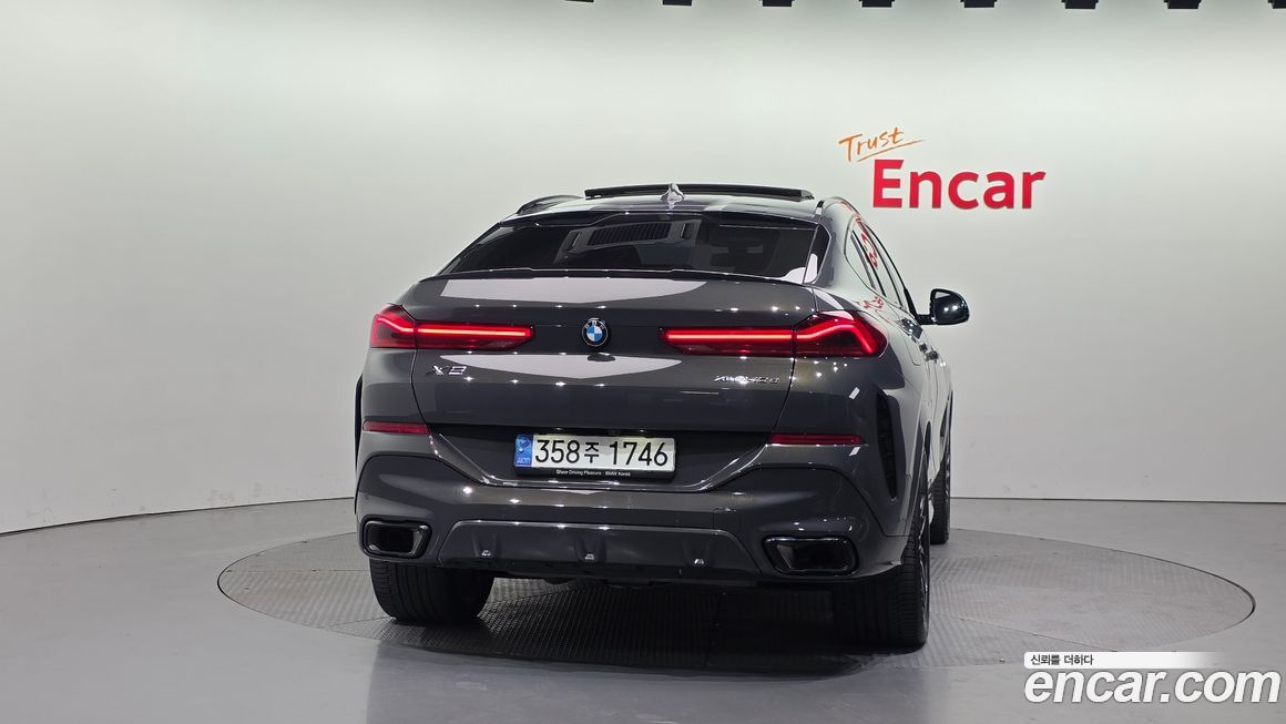 BMW X6 2022