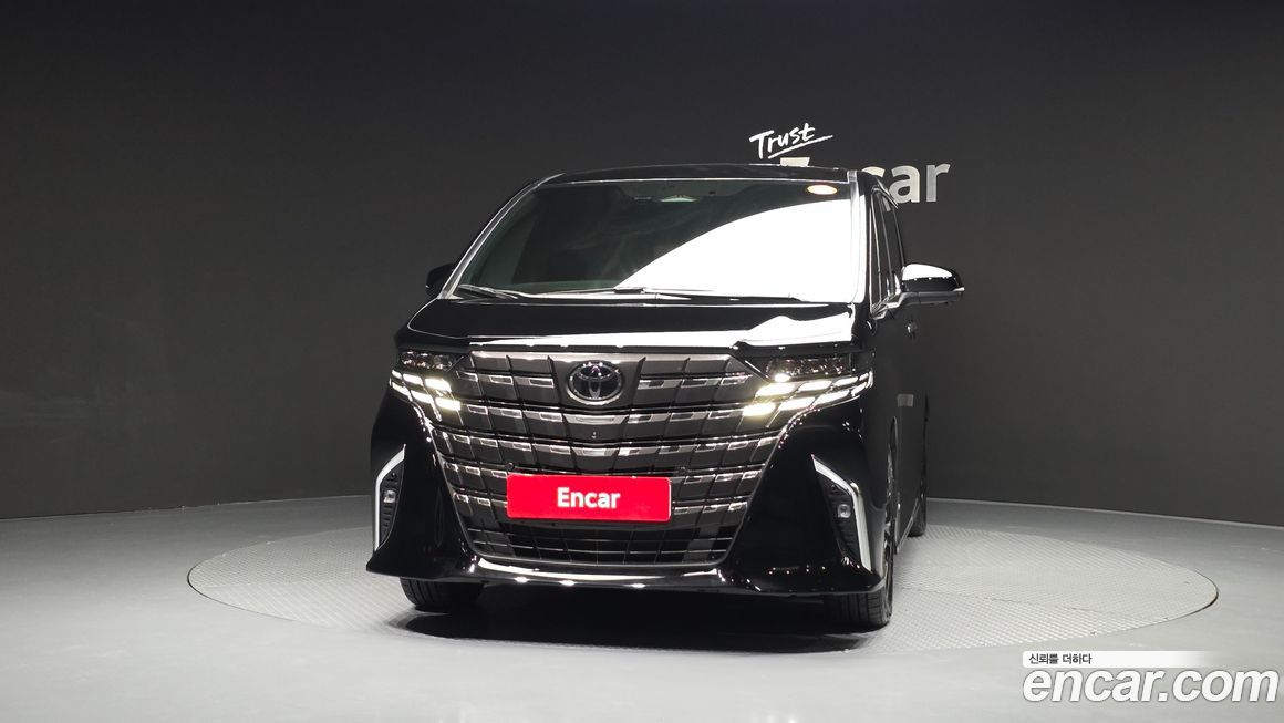 Toyota Alphard 2024