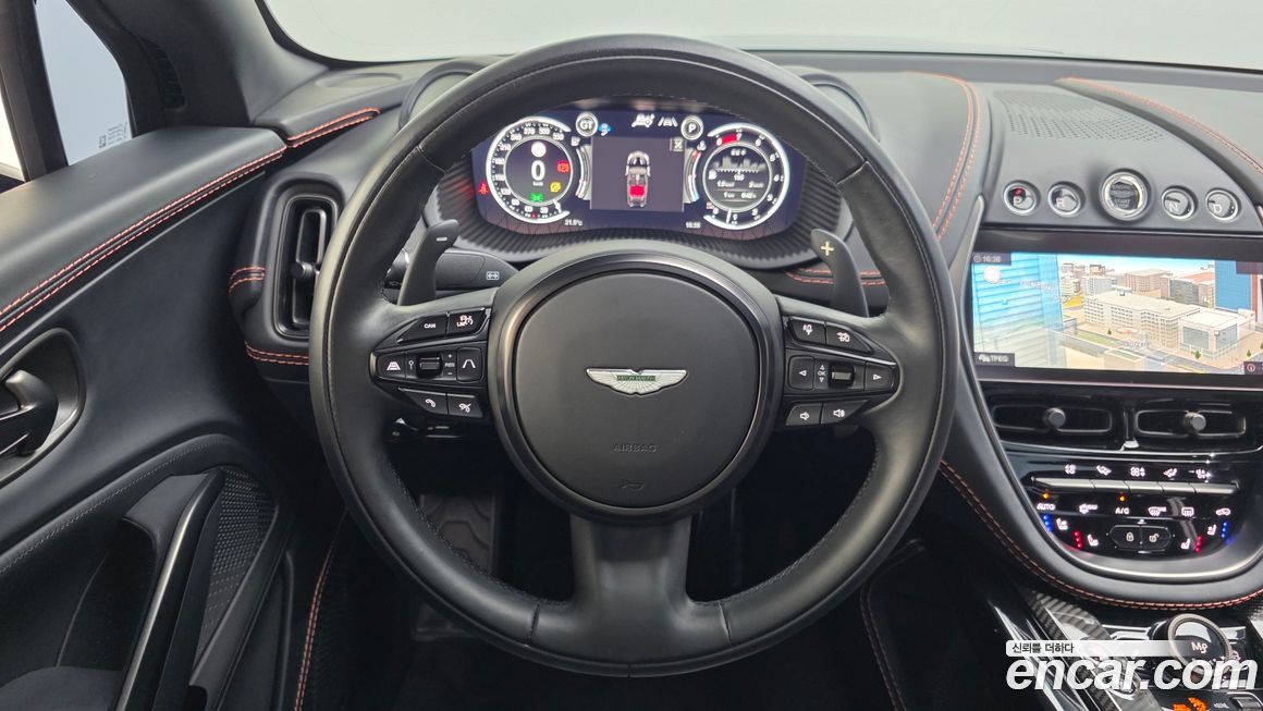 Astonmartin DBX 2023