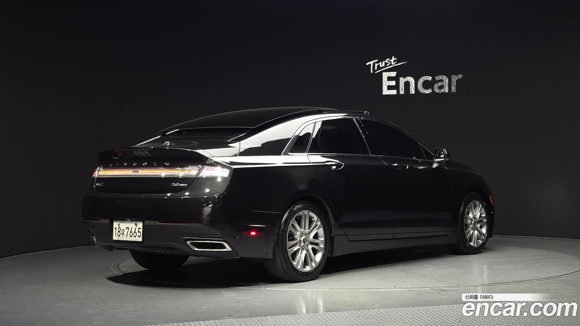 Lincoln MKZ 2015