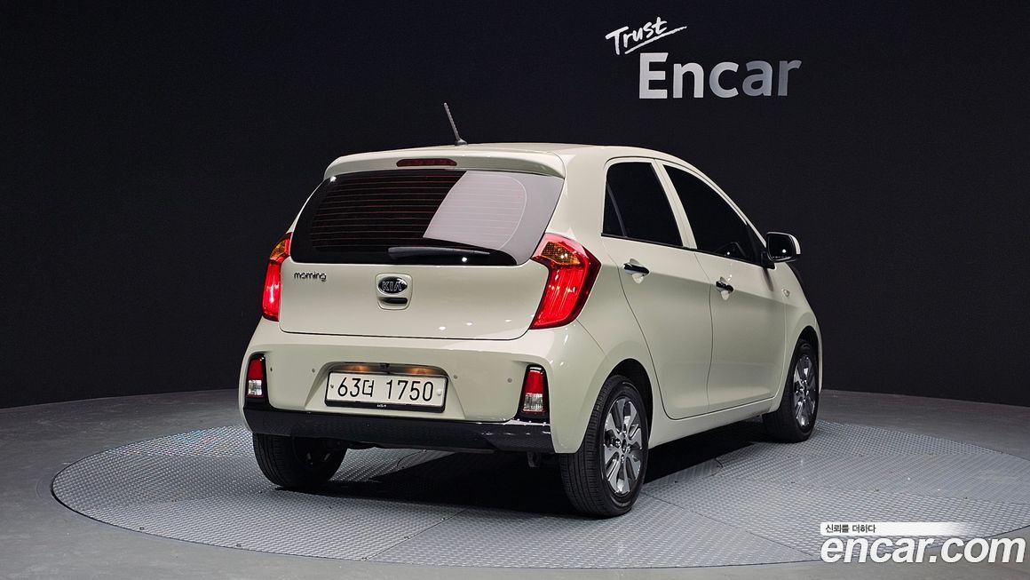 Kia morning 2016