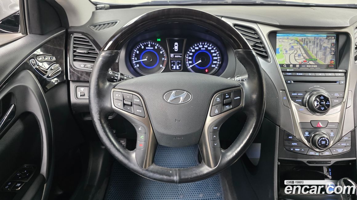 Hyundai Grandeur 2013