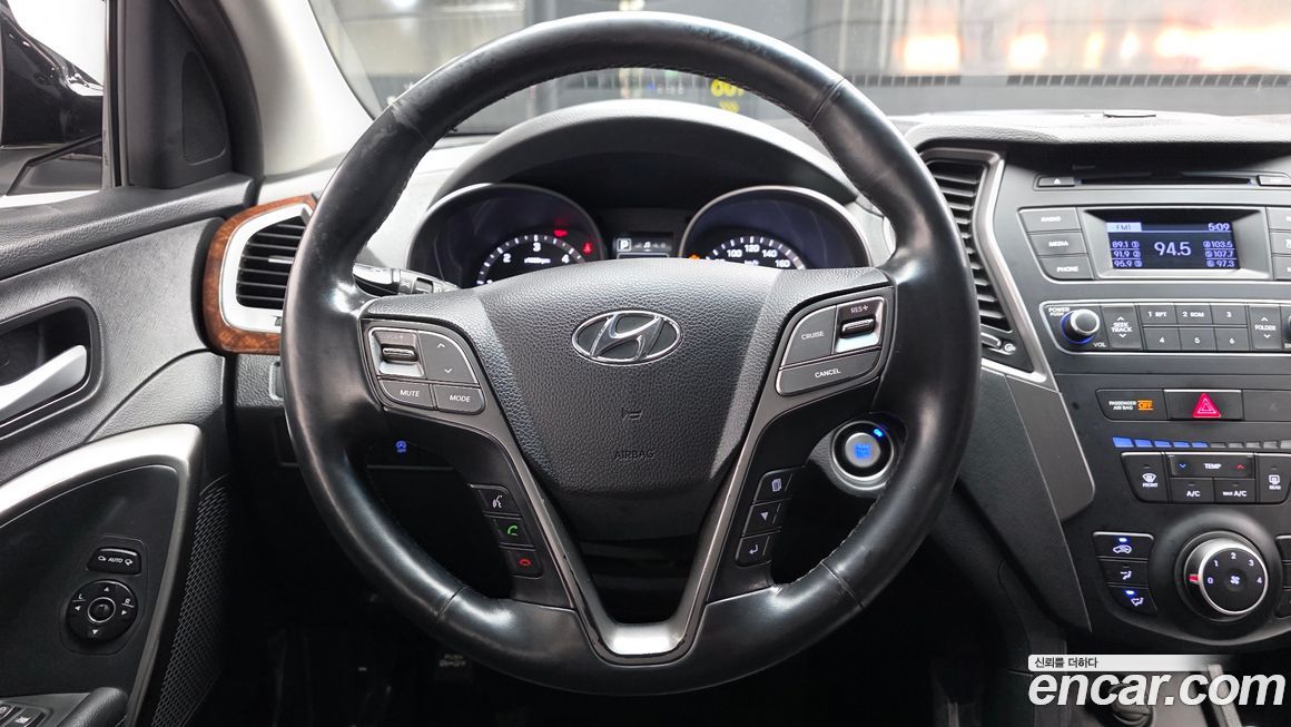 Hyundai Santafe 2016