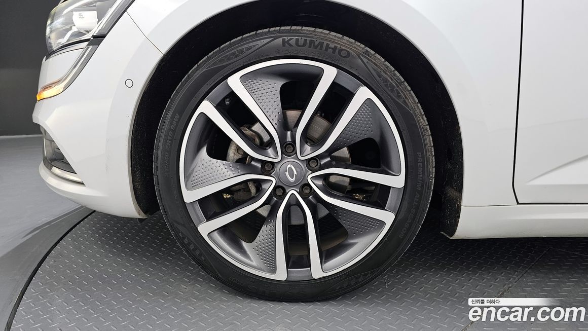 Renault-KoreaSamsung SM6 2016