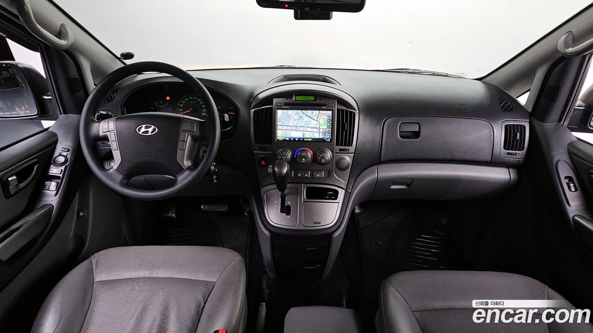 Hyundai Starex 2016