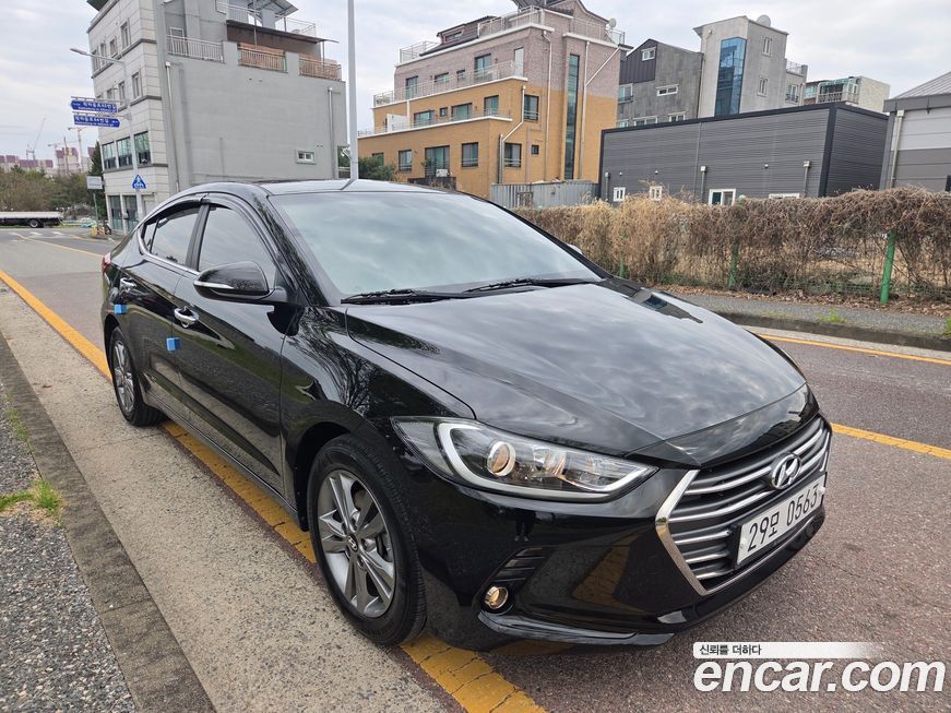 Hyundai AVANTE 2016