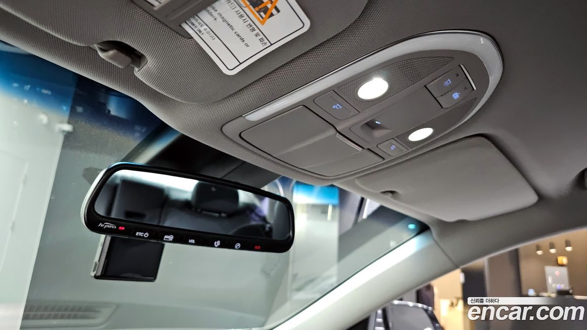 Hyundai Genesis 2015