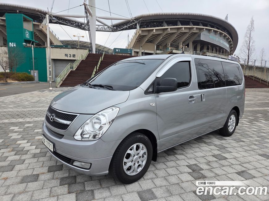 Hyundai Starex 2016