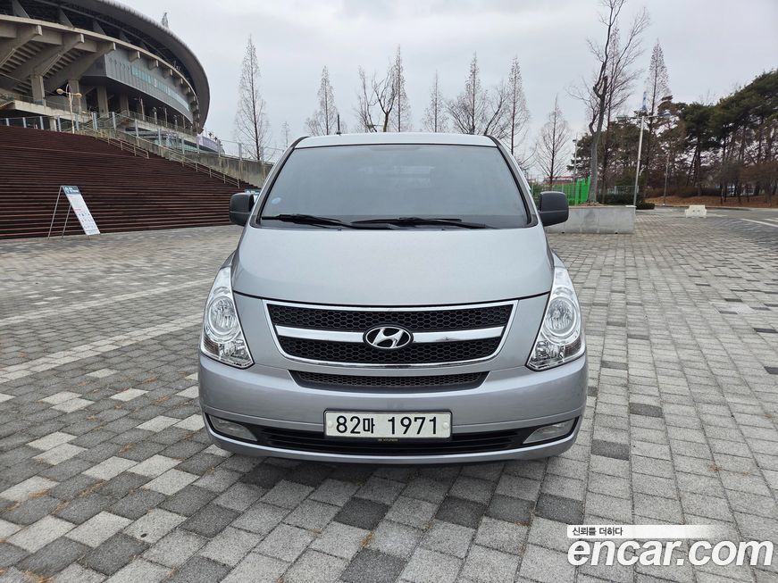 Hyundai Starex 2016
