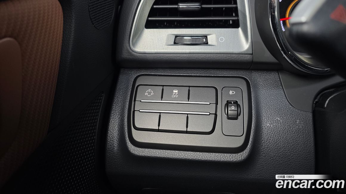 KG_Mobility_Ssangyong TIBOLI 2018