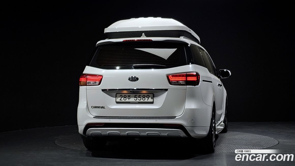 Kia Canival 2015