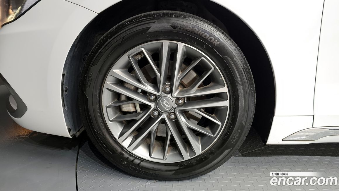 Hyundai Grandeur 2017