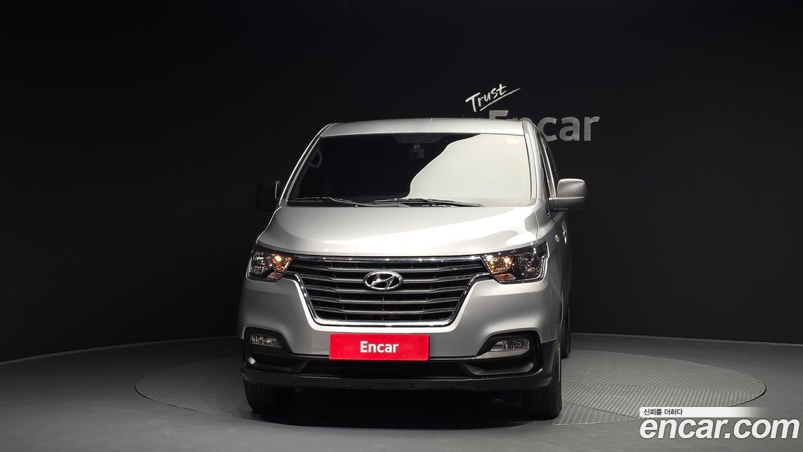 Hyundai Starex 2020