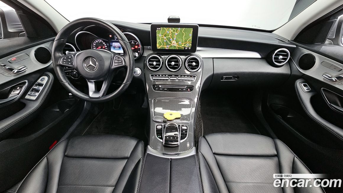 Mercedes-Benz C-Class 2016