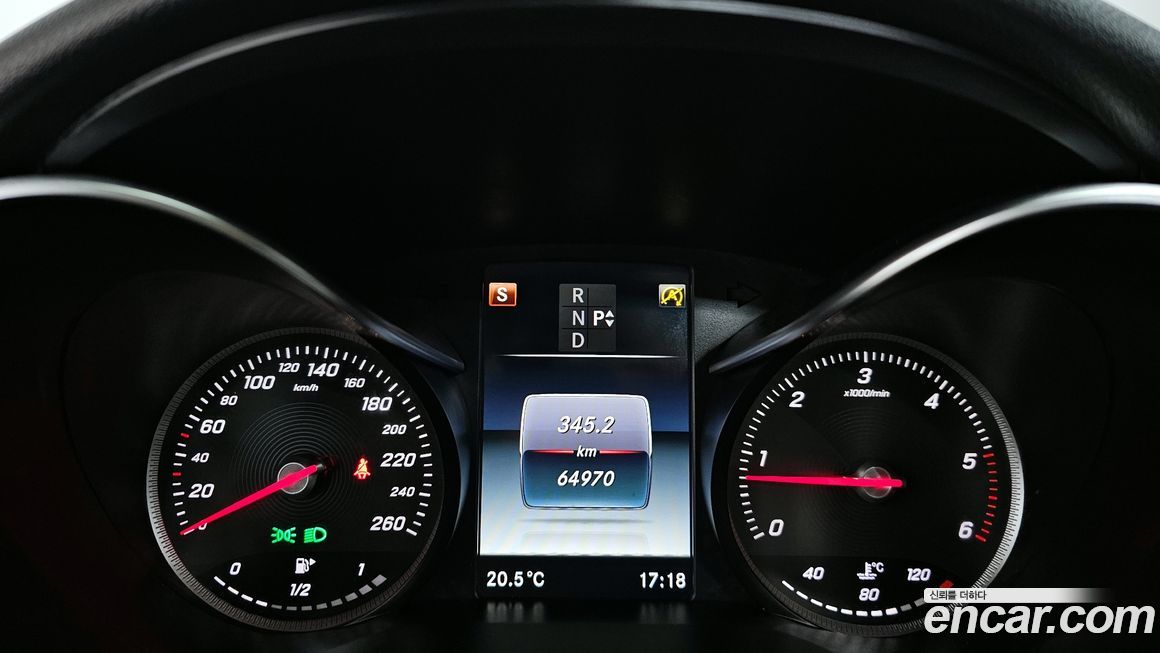 Mercedes-Benz C-Class 2016