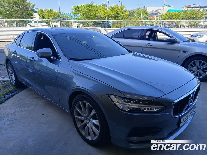 Volvo S90 2018