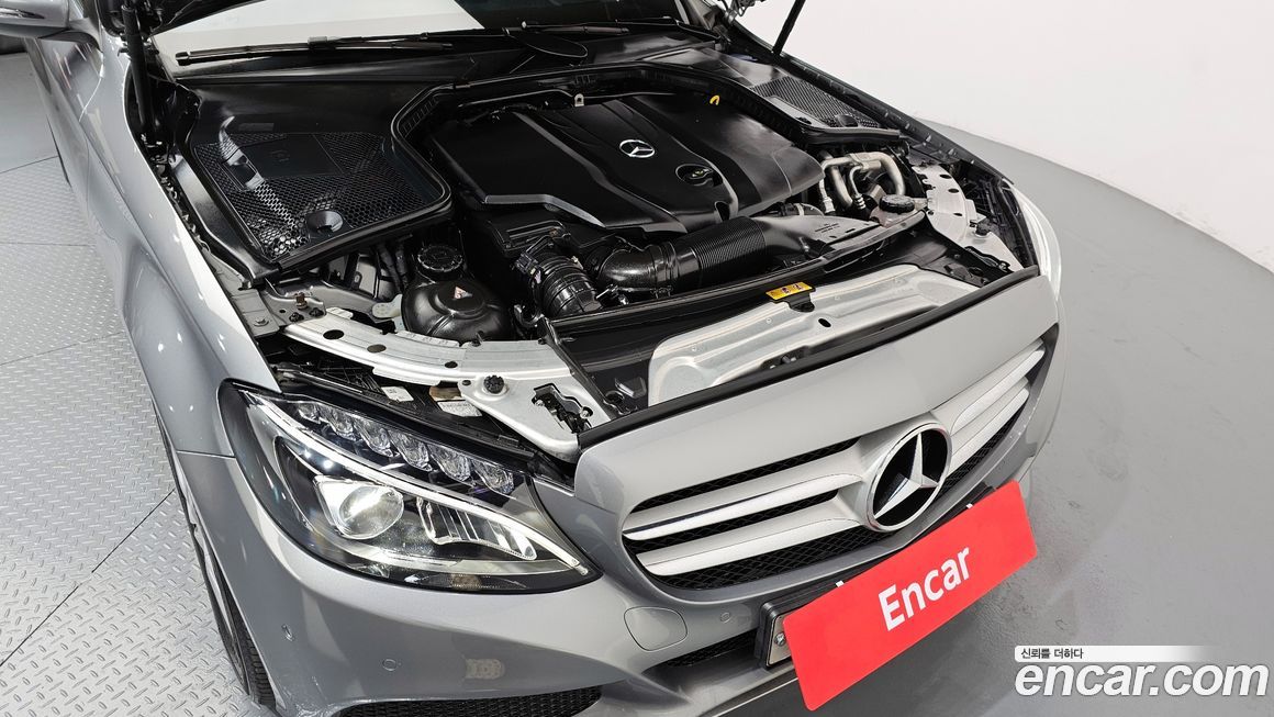 Mercedes-Benz C-Class 2016