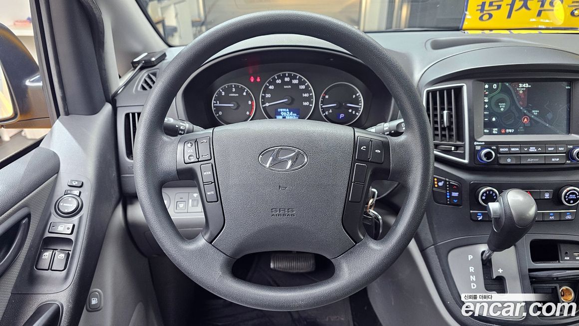 Hyundai Starex 2019