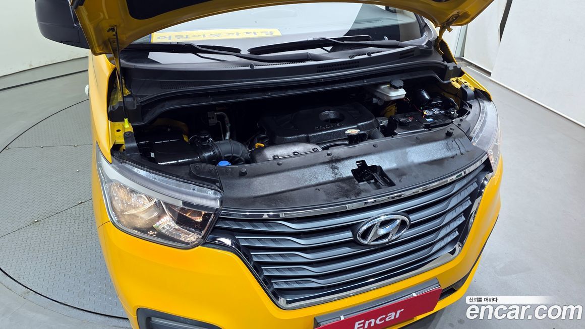 Hyundai Starex 2019