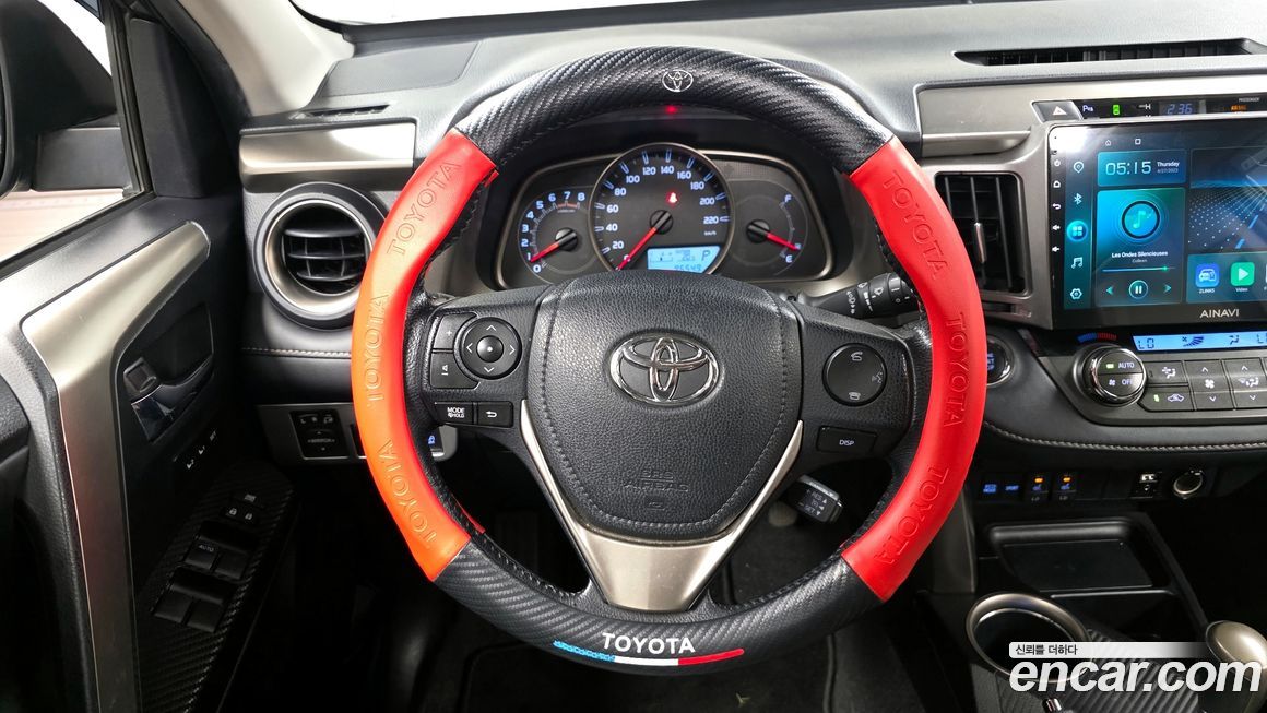 Toyota RAV4 2015