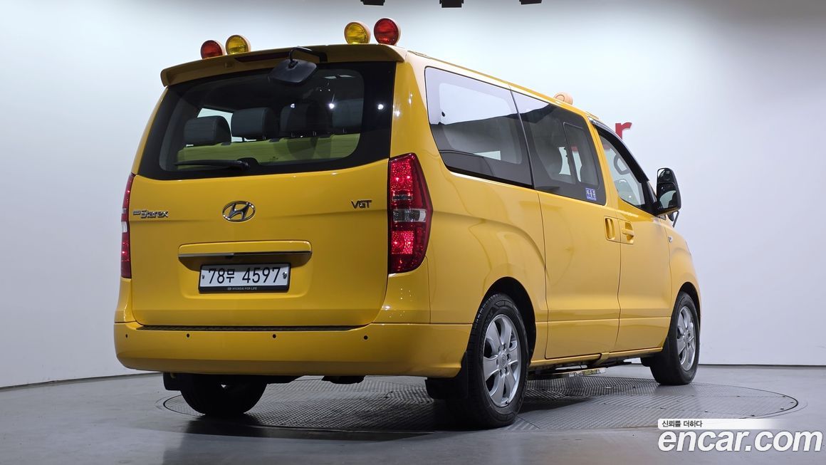 Hyundai Starex 2019