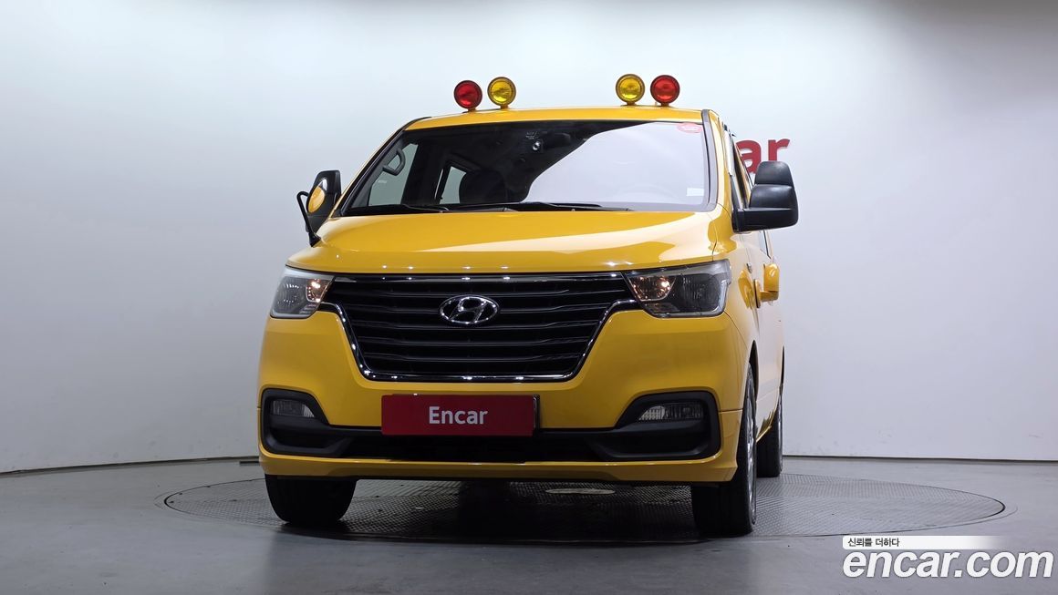 Hyundai Starex 2019