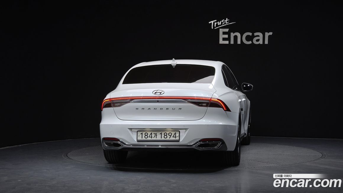 Hyundai Grandeur 2022