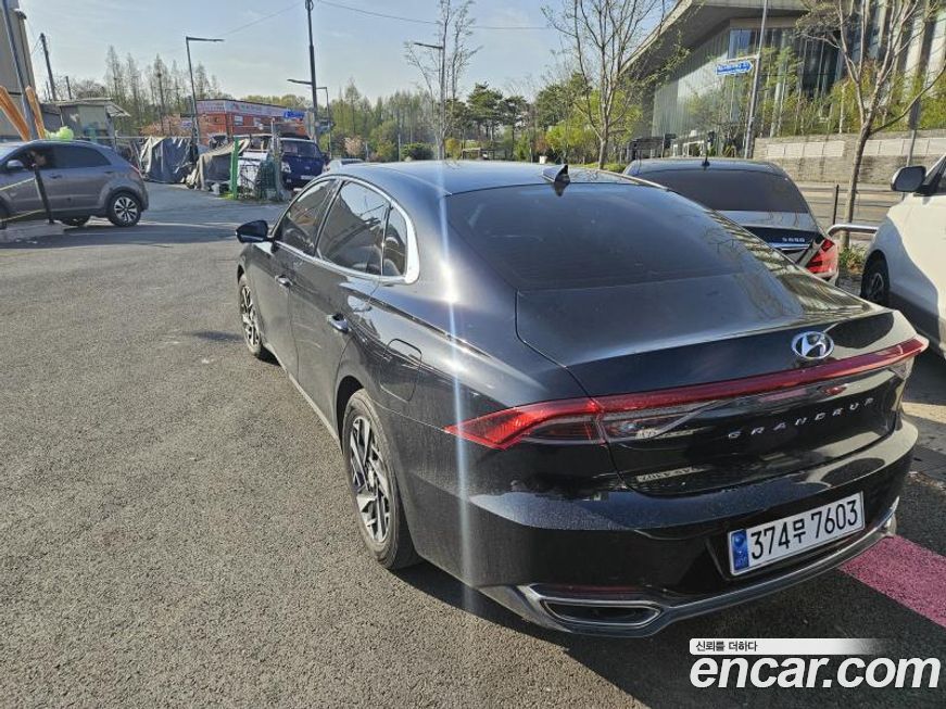 Hyundai Grandeur 2022