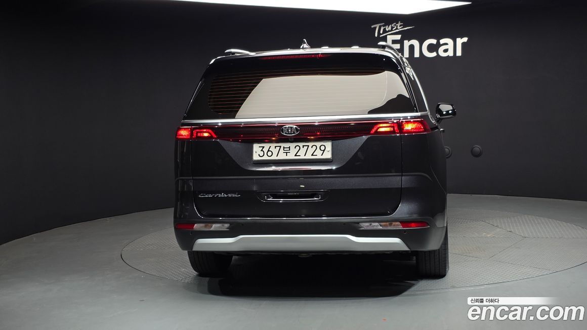 Kia Canival 2021