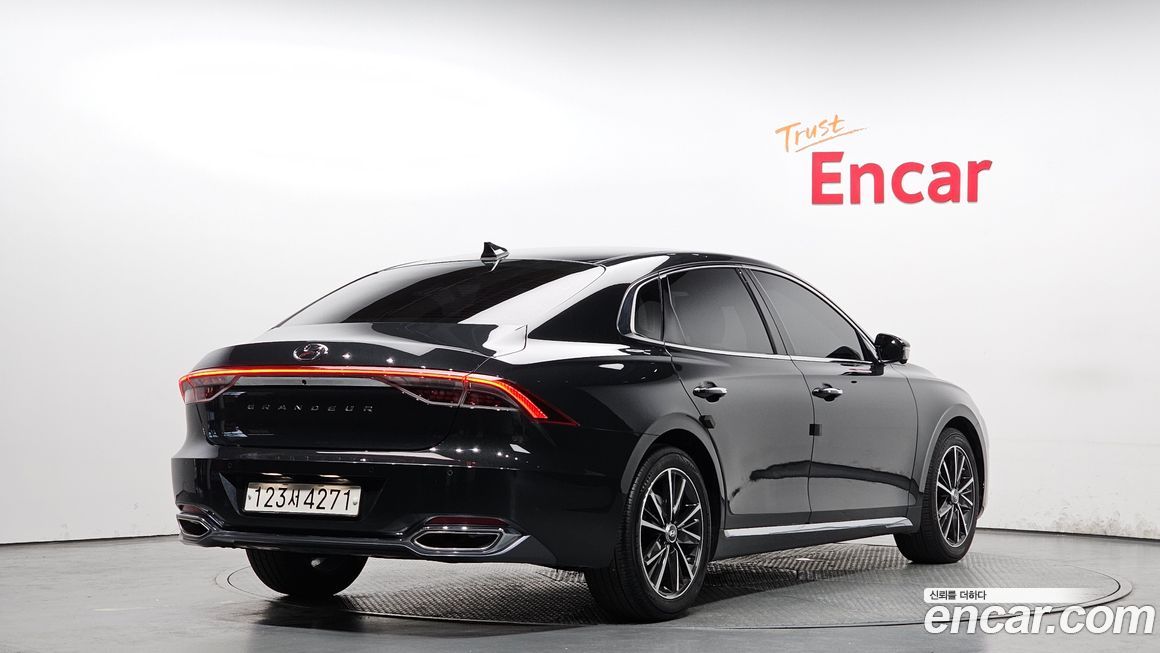 Hyundai Grandeur 2021