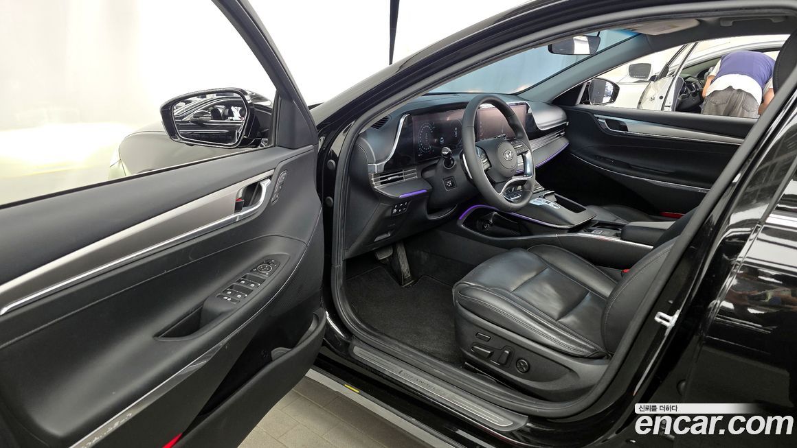 Hyundai Grandeur 2021