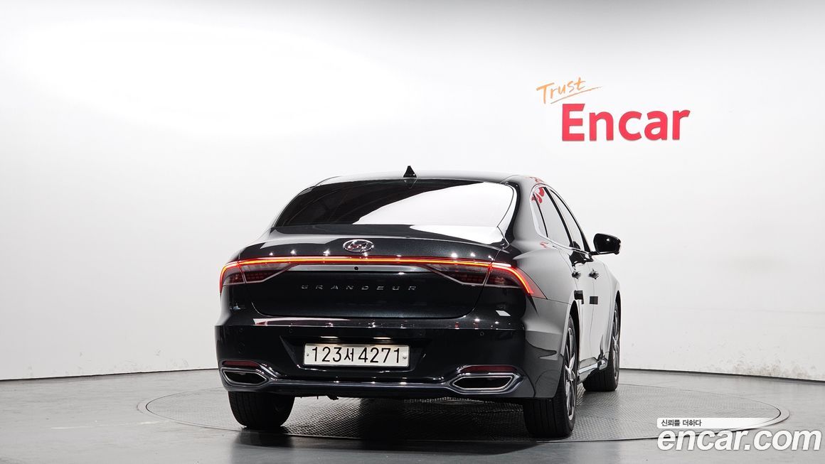 Hyundai Grandeur 2021