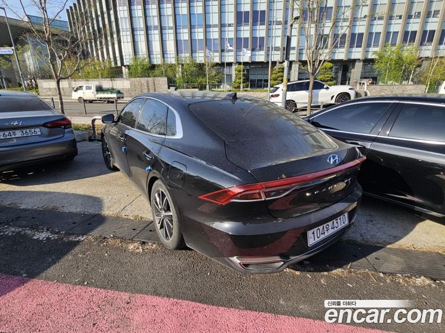 Hyundai Grandeur 2022