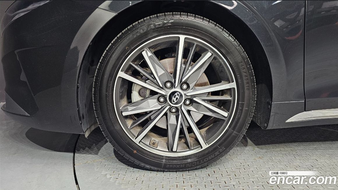 Hyundai Grandeur 2021