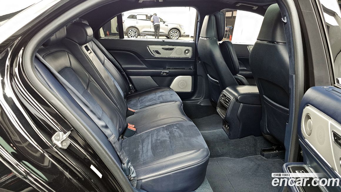 Lincoln Continental 2019