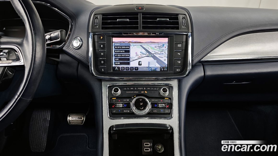 Lincoln Continental 2019