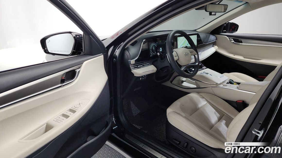 Hyundai Grandeur 2022