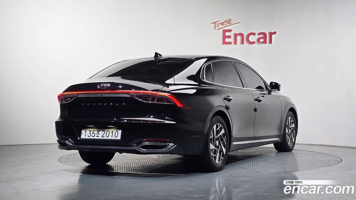 Hyundai Grandeur 2022
