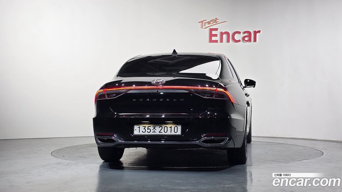 Hyundai Grandeur 2022