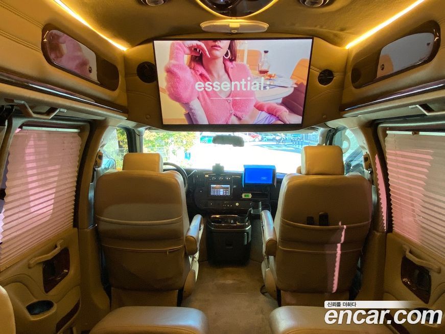 Chevrolet Express Van 2013