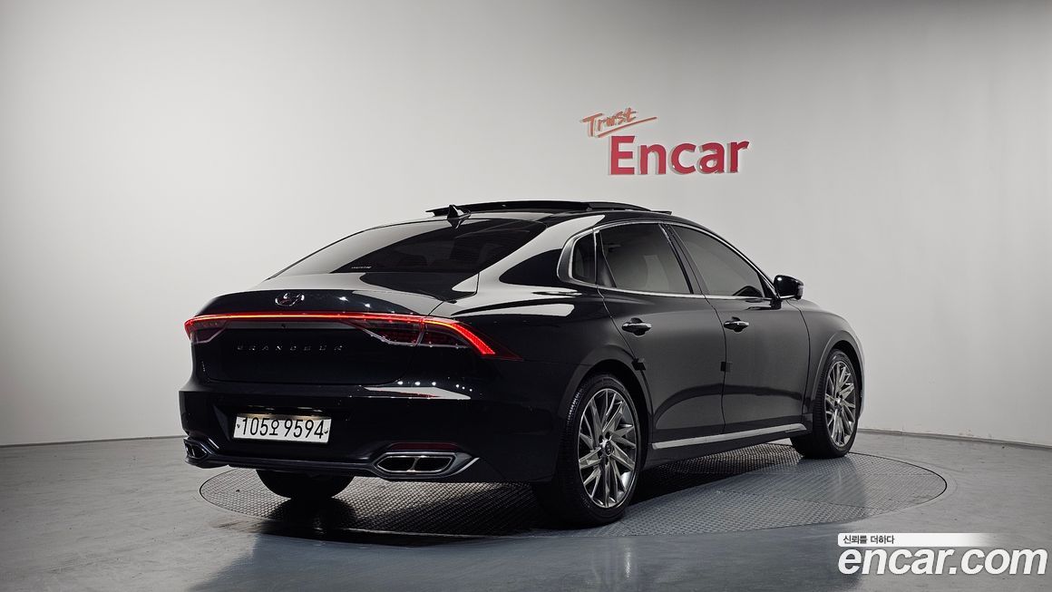 Hyundai Grandeur 2020