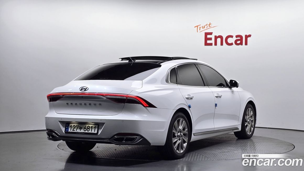 Hyundai Grandeur 2022